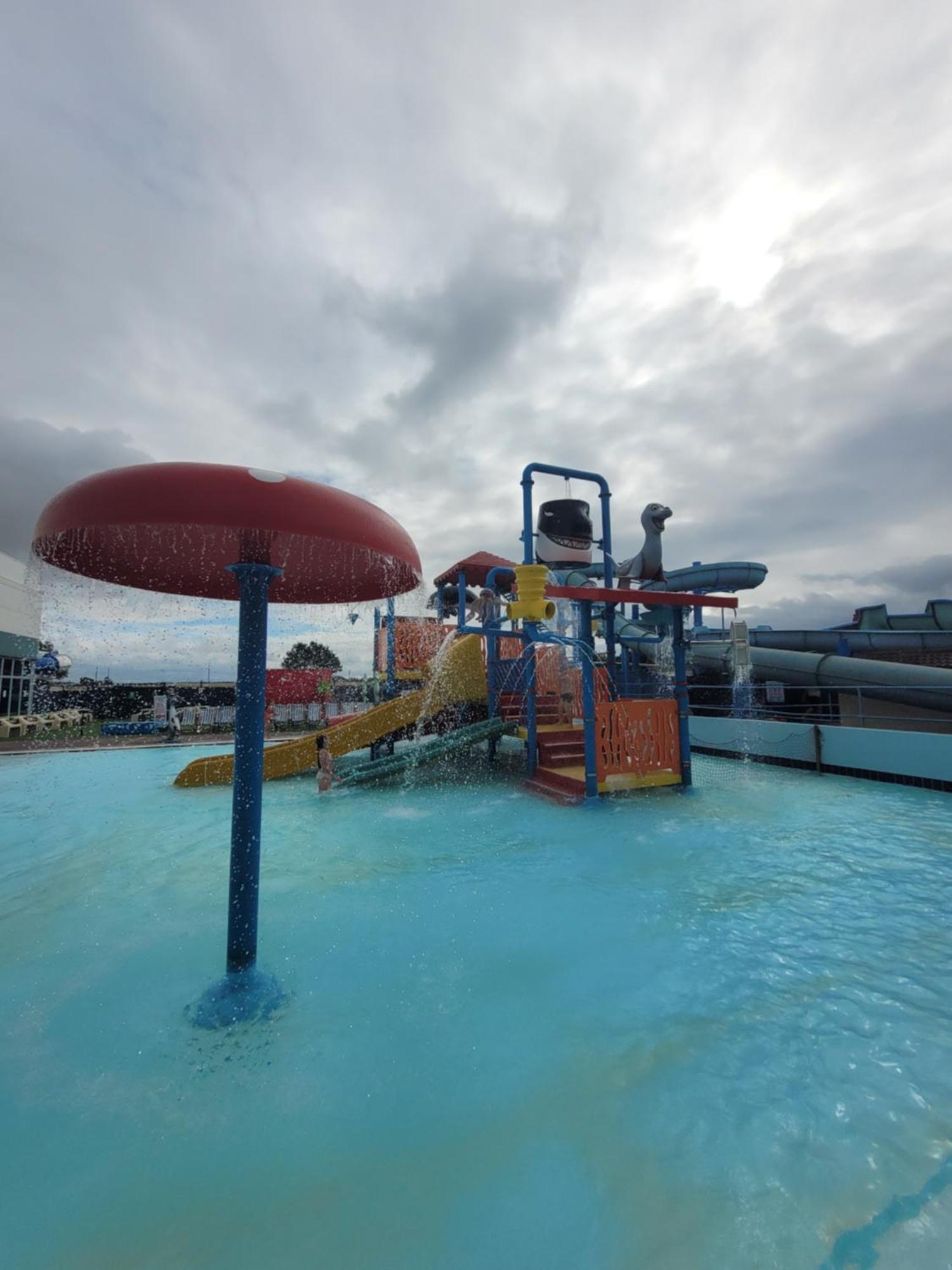 A22 Unity Beach Holiday Resort Unity Brean Sleeps 8 People 3 Bedrooms 1 Pet Stays Free Berrow Bagian luar foto